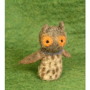 Filz-Fingerpuppe Eule kaufen München, Eule Filzfingerpuppe kaufen Bayern, handgemachte Filz-Eule kaufen Erding, handmade glove puppet owl made of felt, natürliches Kinder-Spielzeug aus Filz, Filz-Finger-Puppe Eule,  Filzfingerpuppe Eule