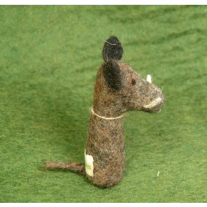 Filz-Fingerpuppe Wildschwein kaufen München, Wildsau Filzfingerpuppe kaufen Bayern, Wildsau aus Filz, glove puppet wild boar made of felt, natürliches Kinder-Spielzeug aus Filz, Filz-Finger-Puppe Wildschwein