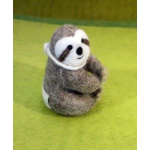 Filz-Fingerpuppe Faultier kaufen München, Panda Filzfingerpuppe kaufen Bayern, handmade glove puppet sloth made of felt, natürliches Kinder-Spielzeug aus Filz, Filz-Finger-Puppe Faultier