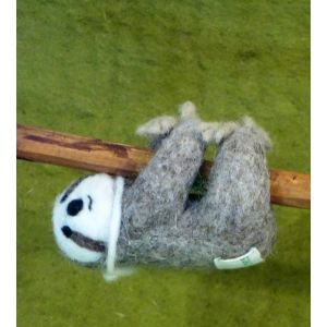 Filz-Fingerpuppe Faultier kaufen München, Panda Filzfingerpuppe kaufen Bayern, handmade glove puppet sloth made of felt, natürliches Kinder-Spielzeug aus Filz, Filz-Finger-Puppe Faultier