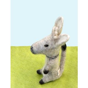 Filz-Fingerpuppe beigefarbener Esel kaufen München, Filzfingerpuppe Esel  kaufen Bayern,  glove puppet donkey made of felt, natürliches Kinder-Spielzeug aus Filz, Filz-Finger-Puppe weißer Esel, Filz-Tier, Filz-arbeit, Filzfingerpuppe beigefarbener Esel 