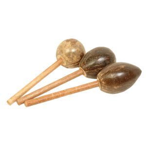 Schamanische Rassel aus dunkler Kokosnuss kaufen München, Kokos-rassel kaufen, Rassel kaufen, München, Maraka kaufen München, Maraca, Schamanenrassel kaufen München, Kokos-Rassel, Schamanische Rassel aus dunkler Kokosnuss - Formenvielfalt