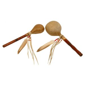 1 Entenfeder im roten Garnköcher kaufen München, Enten-Schmuck-Feder kaufen Bayern, Schmuckfeder kaufen Erding, 1 Entenfeder im roten Garnköcher